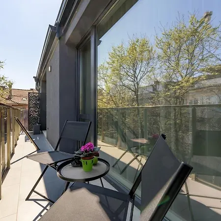 Appartement One Br Free Parking Center