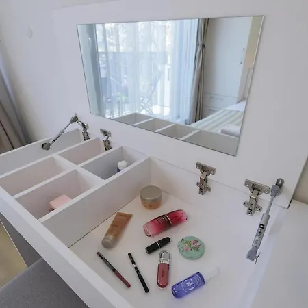 One Br Free Parking Center Apartament