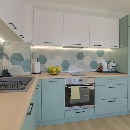 One Br Free Parking Center Варна