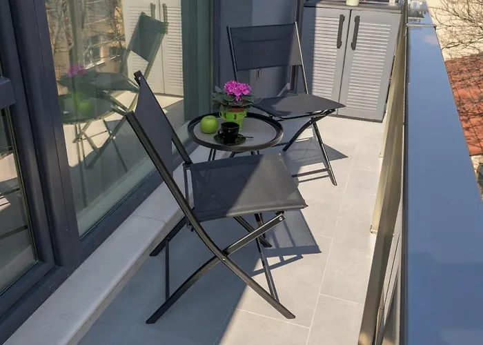 One Br Free Parking Center 아파트 *