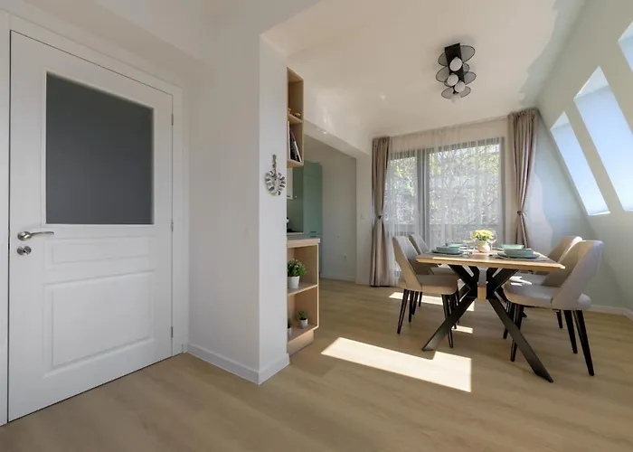 One Br Free Parking Center * Варна